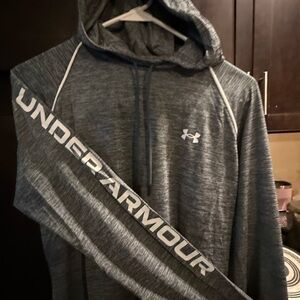 Under Armour womens Gray velocity athletic with neck and hood coverage NWT